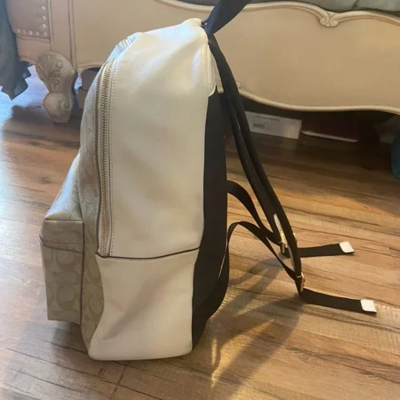 Coach Beige and White Backpack - Picture 6 of 11